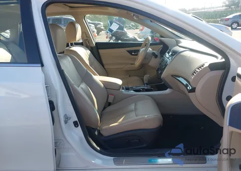 2015 Nissan Altima 2.5 Sl z USA, uszkodzony, nr VIN 1N4AL3AP5FN381192